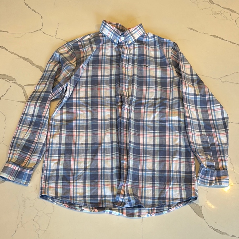 Vineyard Vines boys button down shirt